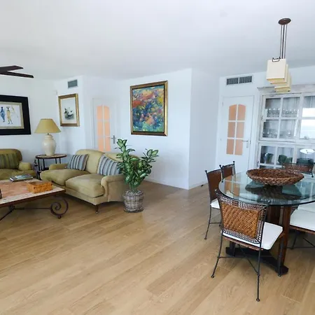 아파트 Apartamento Apolo Xvi 62 칼페